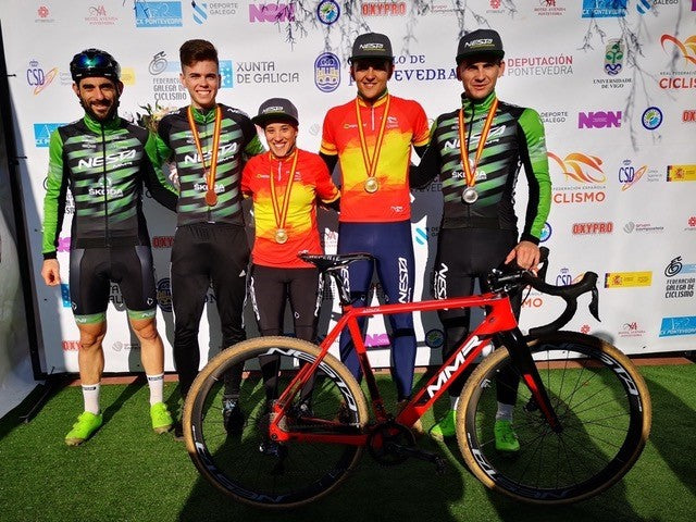 Cyclocross: two national champions on Repente saddles